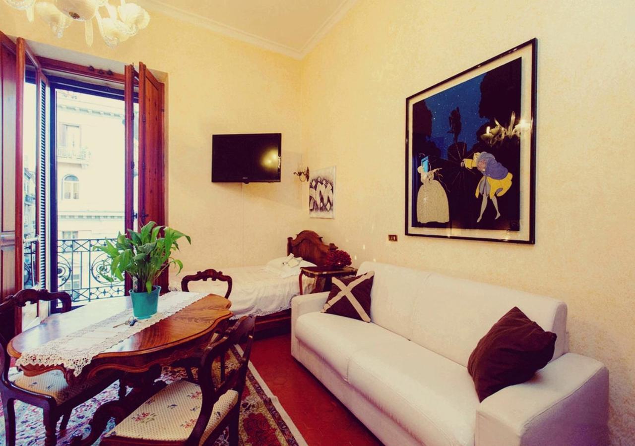 B&B Atmosfere Del Centro Storico Naples Exterior photo